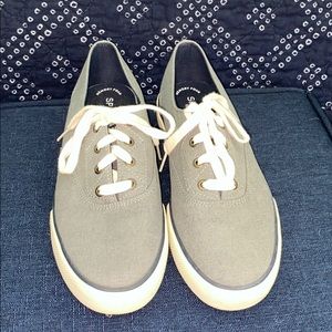 Sperry shoes